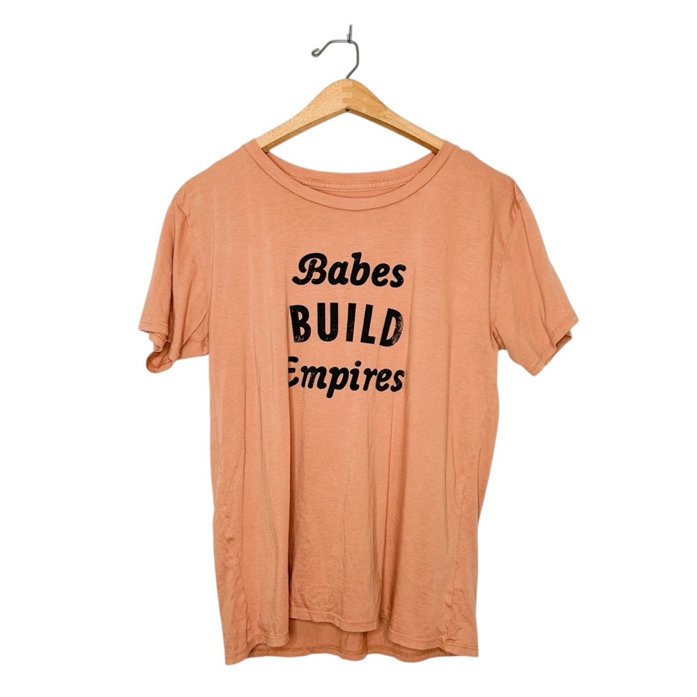 Amuse Society Women’s Babes‎ Build Empires Casual Short Sleeve Graphic T Shirt M